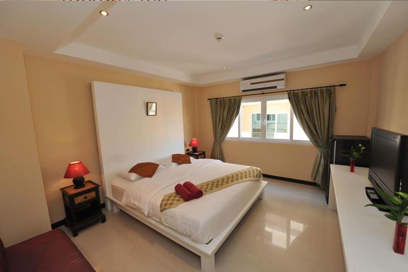 Le Parrots-Inn หาดจอมเทียน ภายนอก รูปภาพ