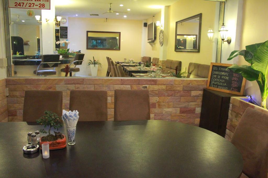 Le Parrots-Inn หาดจอมเทียน ภายนอก รูปภาพ